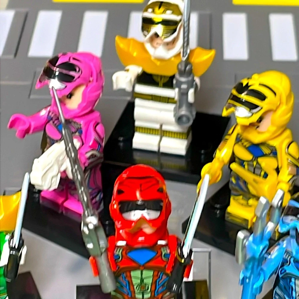 Power Rangers - Picture 7 of 10